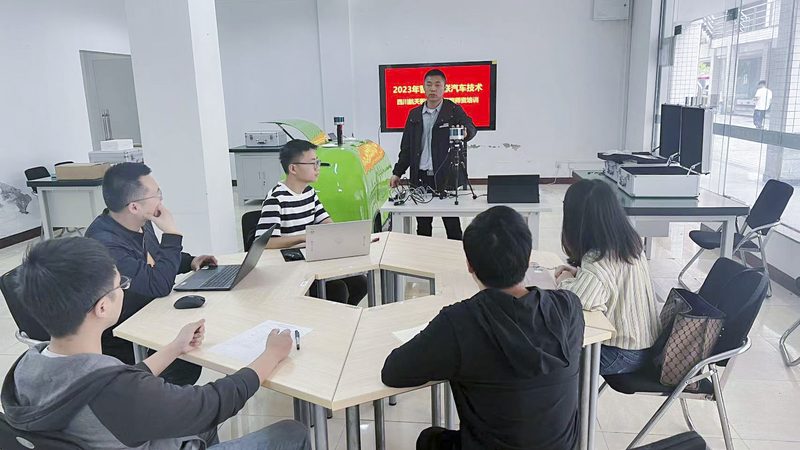 小标题：内训师选拔的重要性