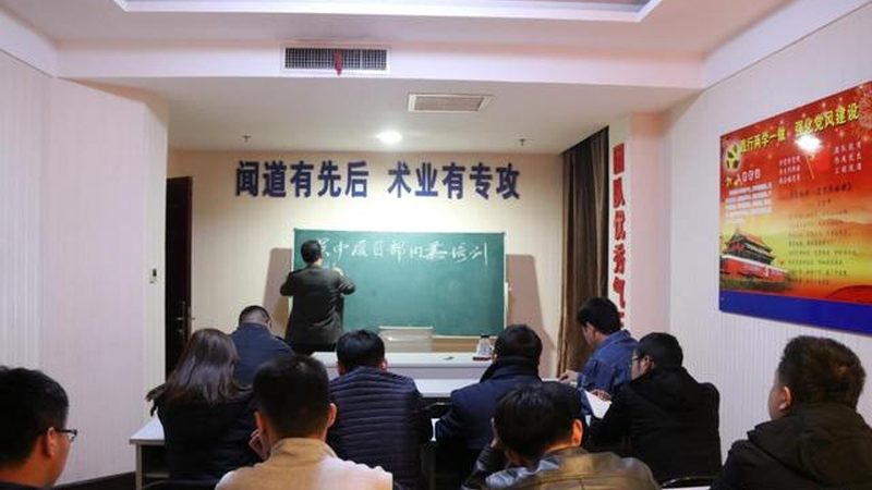少儿编程入门教材推荐知乎